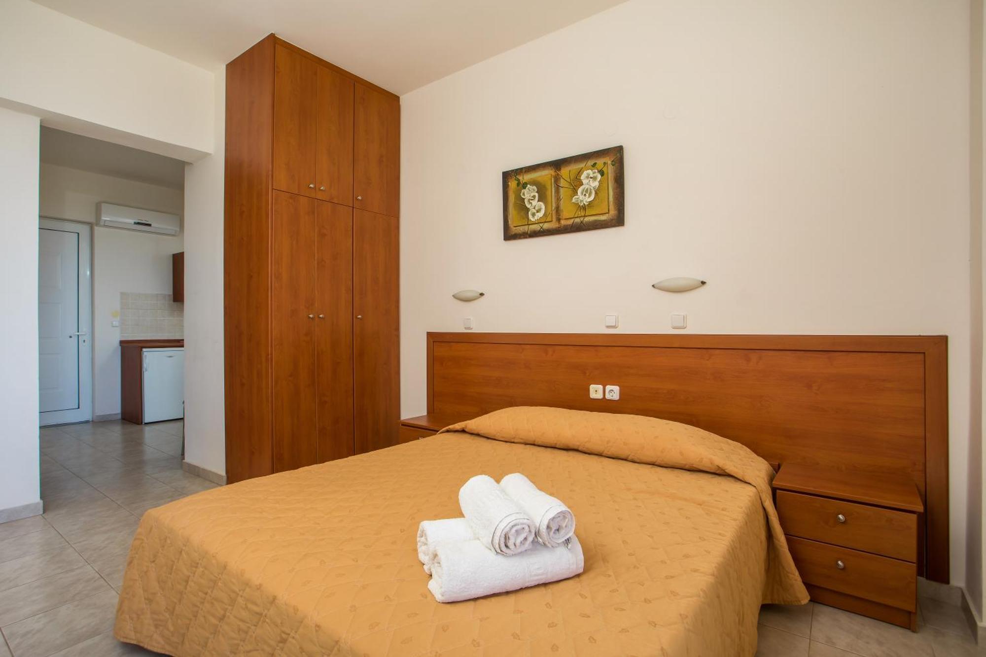 Al Mare Apartments Afantou Exterior photo